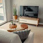 Shellter By The Sea Apartament