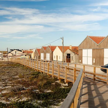 Shellter By The Sea Виейра-де-Лейрия