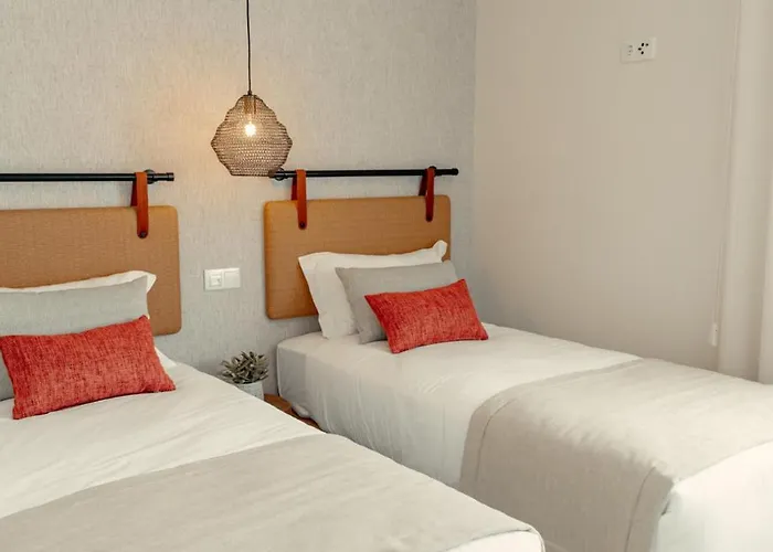 Апартаменты Shellter By The Sea