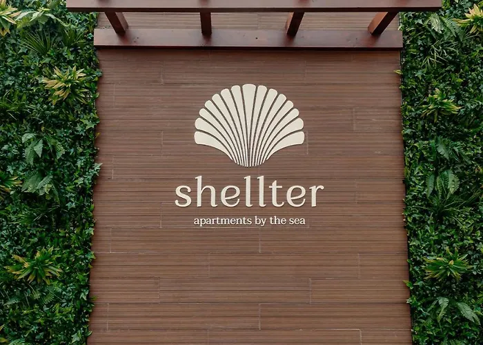 Апартаменты Shellter By The Sea