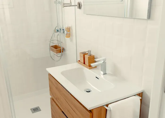 Апартаменты Shellter By The Sea Виейра-де-Лейрия